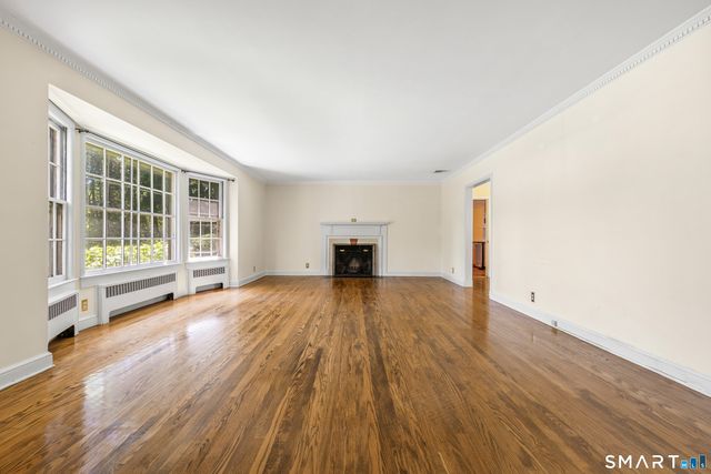 17 Kenilworth Terrace, Greenwich, CT 06830