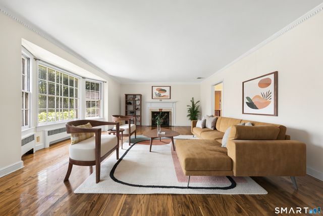 17 Kenilworth Terrace, Greenwich, CT 06830