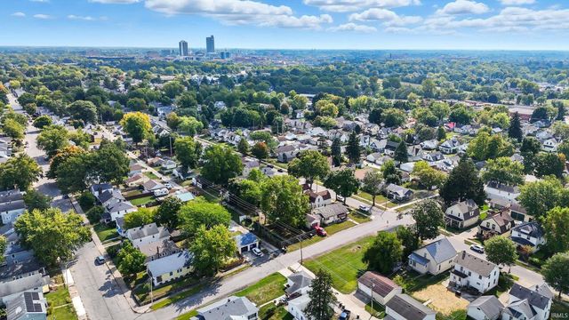 1702 Sinclair Street, Fort Wayne, IN 46808