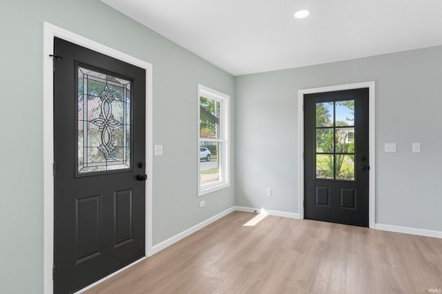 1702 Sinclair Street, Fort Wayne, IN 46808