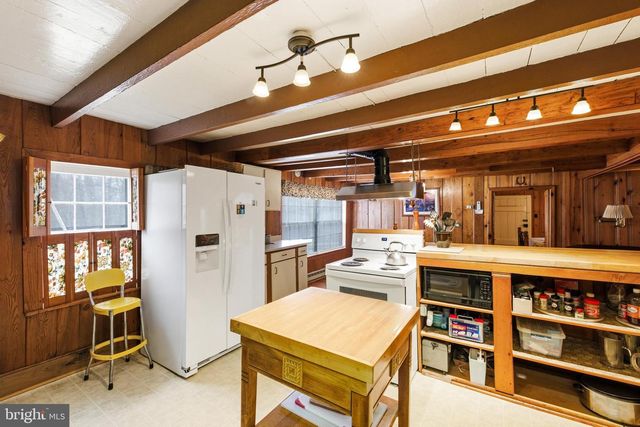 1918 JEWELL HOLLOW RD, Luray, VA 22835