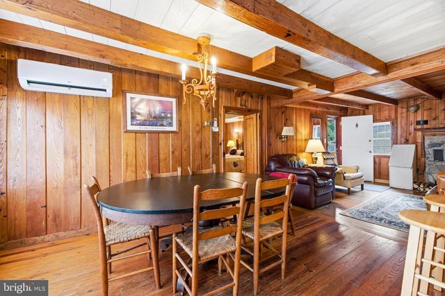 1918 JEWELL HOLLOW RD, Luray, VA 22835