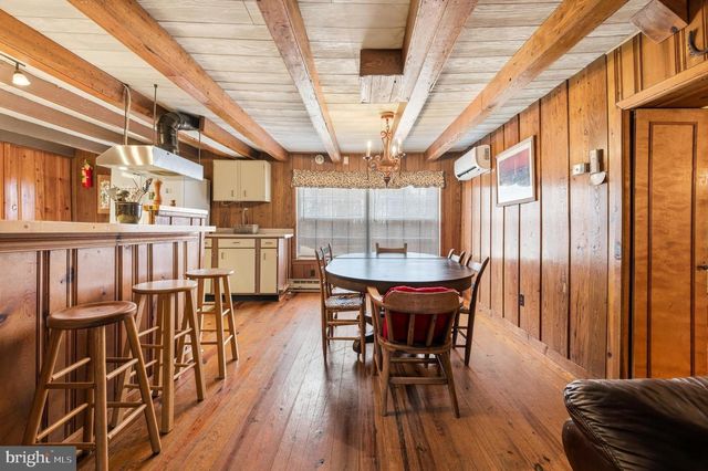 1918 JEWELL HOLLOW RD, Luray, VA 22835