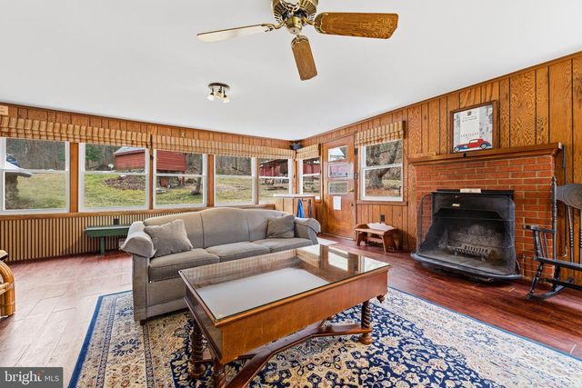 1918 JEWELL HOLLOW RD, Luray, VA 22835