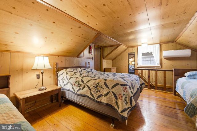 1918 JEWELL HOLLOW RD, Luray, VA 22835