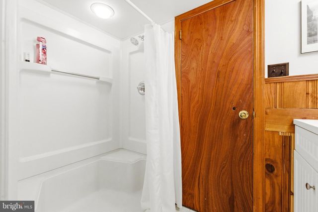 1918 JEWELL HOLLOW RD, Luray, VA 22835