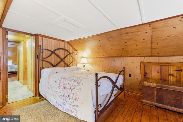 1918 JEWELL HOLLOW RD, Luray, VA 22835