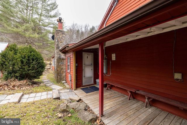 1918 JEWELL HOLLOW RD, Luray, VA 22835