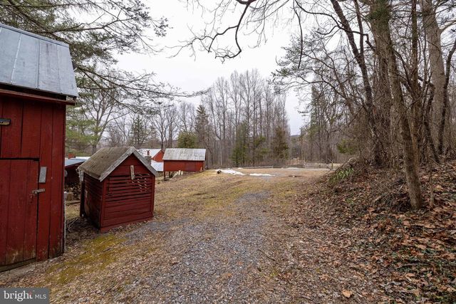 1918 JEWELL HOLLOW RD, Luray, VA 22835