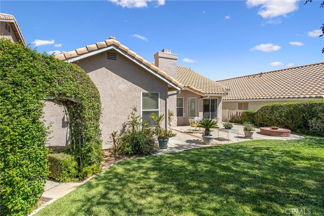 4826 W Fairway Oaks, Banning, CA 92220