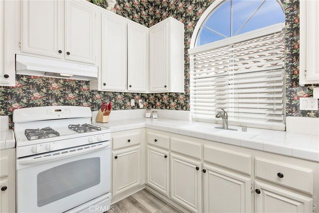 4826 W Fairway Oaks, Banning, CA 92220