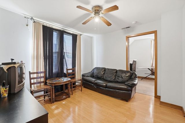 3757 W Marquette Road, Chicago, IL 60629