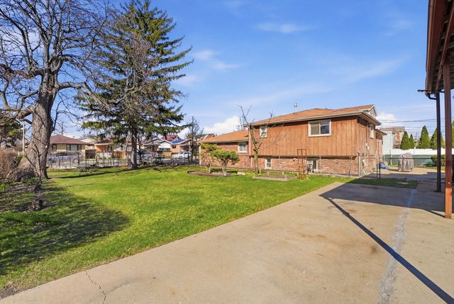 3757 W Marquette Road, Chicago, IL 60629