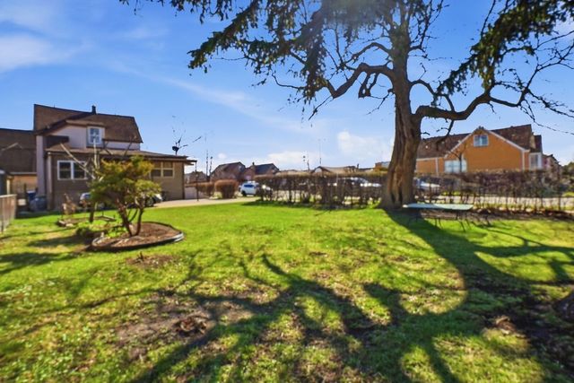 3757 W Marquette Road, Chicago, IL 60629