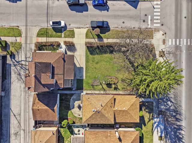 3757 W Marquette Road, Chicago, IL 60629