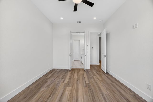 2701 S Jones Street, Fort Worth, TX 76104