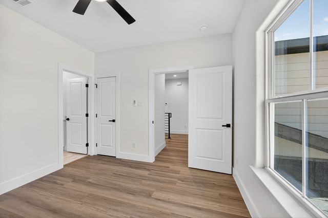 2701 S Jones Street, Fort Worth, TX 76104