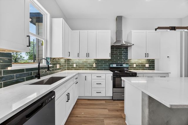 2701 S Jones Street, Fort Worth, TX 76104