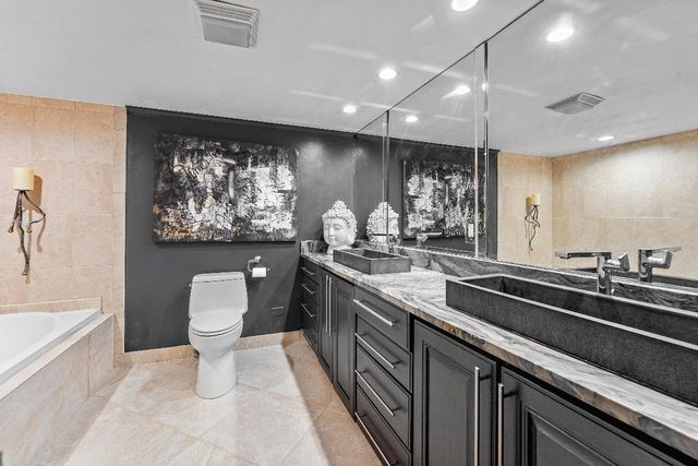 5080 N Ocean Drive 6b, Singer Island, FL 33404