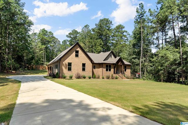 435 EAGLE POINTE DRIVE, Pell City, AL 35128