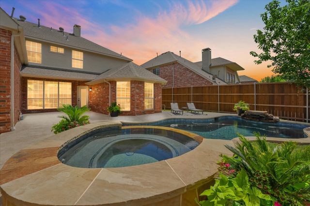706 Graywood Lane, Coppell, TX 75019