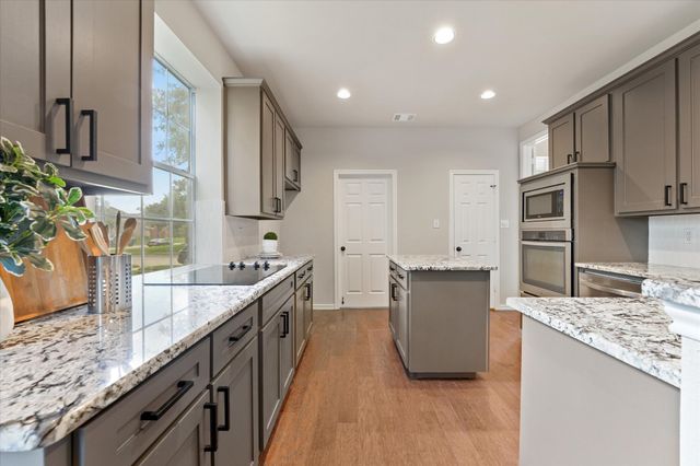706 Graywood Lane, Coppell, TX 75019