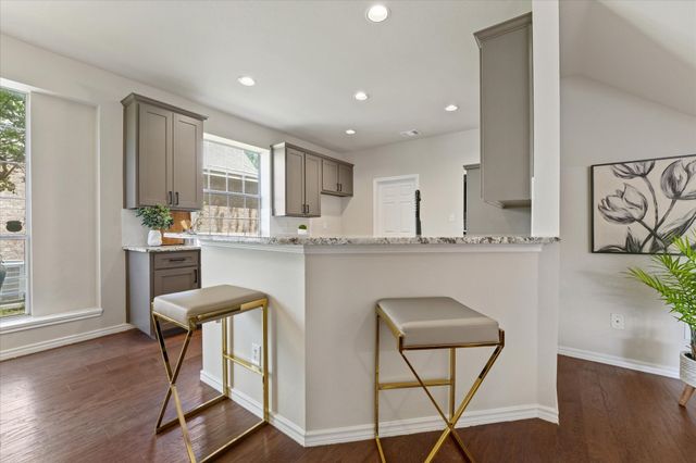 706 Graywood Lane, Coppell, TX 75019