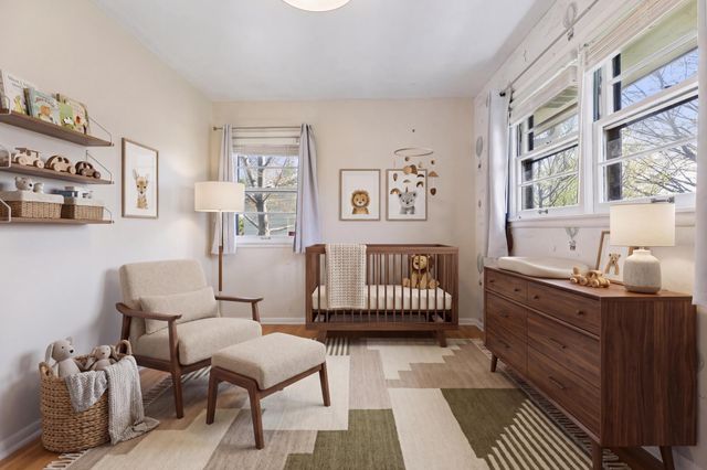 2700 Quail Avenue N, Golden Valley, MN 55422