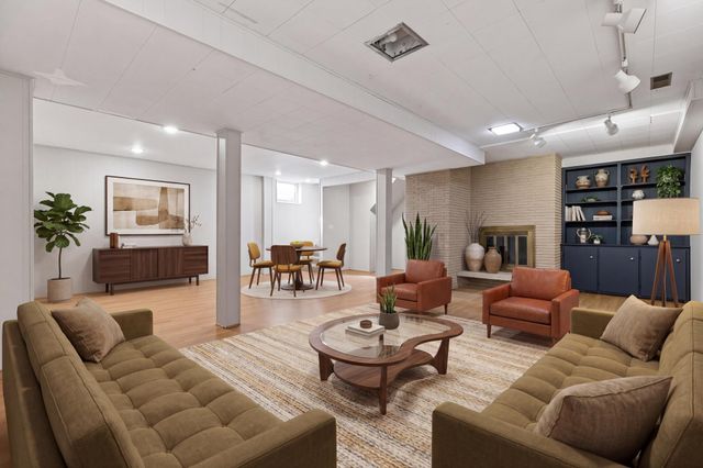 2700 Quail Avenue N, Golden Valley, MN 55422