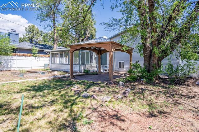 818 S Circle Drive, Colorado Springs, CO 80910