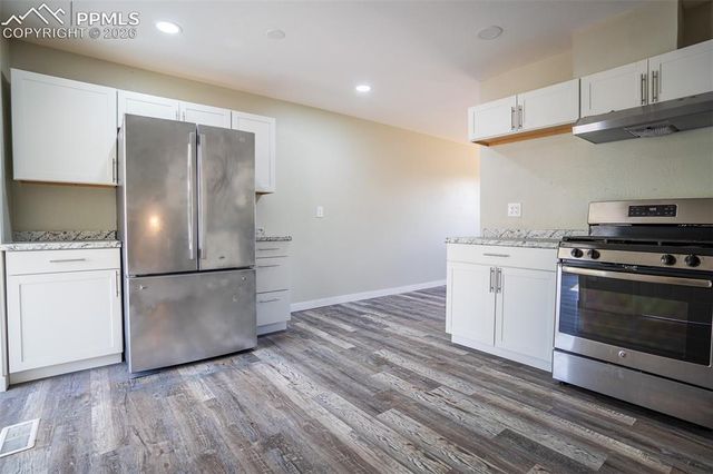 818 S Circle Drive, Colorado Springs, CO 80910