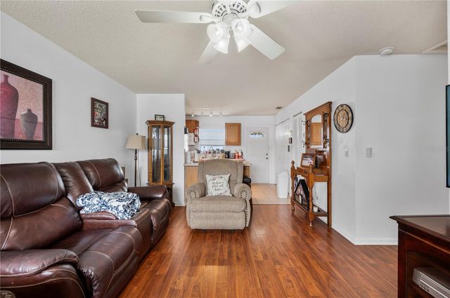 1435 THOUSAND ROSES DRIVE N, Lake Wales, FL 33853