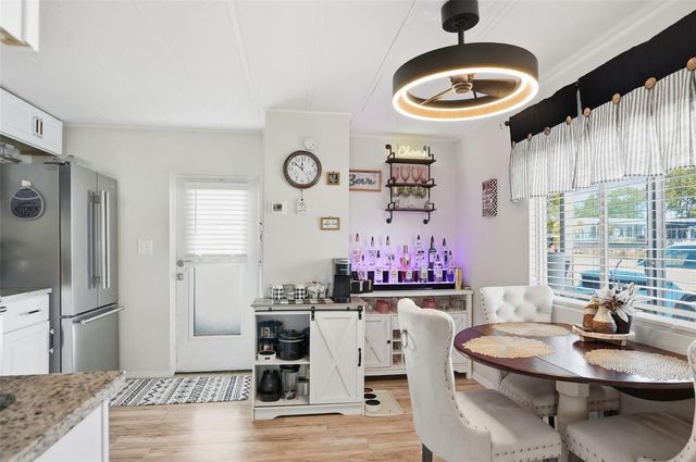 8055 COUNTRY CLUB DRIVE, Brooksville, FL 34613