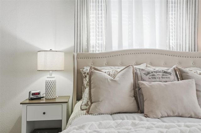 8055 COUNTRY CLUB DRIVE, Brooksville, FL 34613