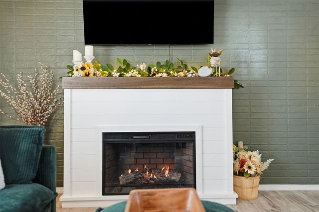 8055 COUNTRY CLUB DRIVE, Brooksville, FL 34613