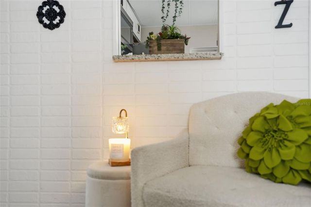 8055 COUNTRY CLUB DRIVE, Brooksville, FL 34613