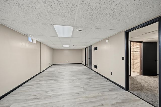 1114 Revere Dr, Salina, KS 67401