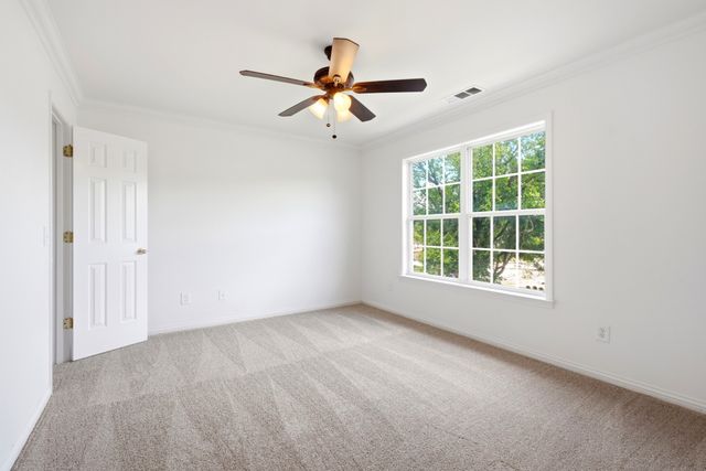 263 Rockland Rd, Hendersonville, TN 37075