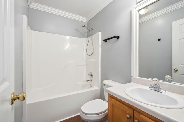 263 Rockland Rd, Hendersonville, TN 37075