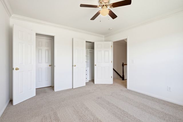 263 Rockland Rd, Hendersonville, TN 37075