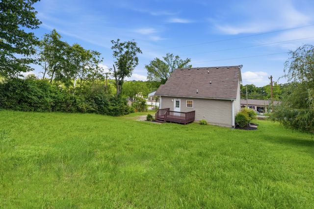 263 Rockland Rd, Hendersonville, TN 37075