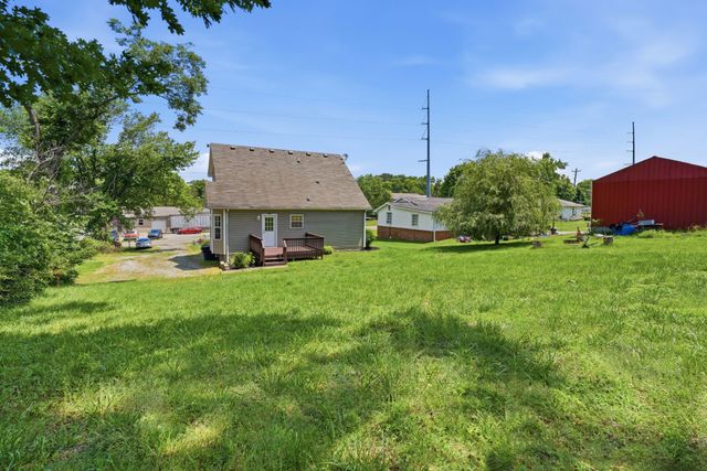263 Rockland Rd, Hendersonville, TN 37075