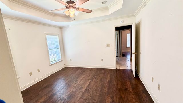 335 Daralyn Drive, Houma, LA 70363