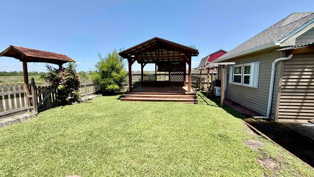 335 Daralyn Drive, Houma, LA 70363