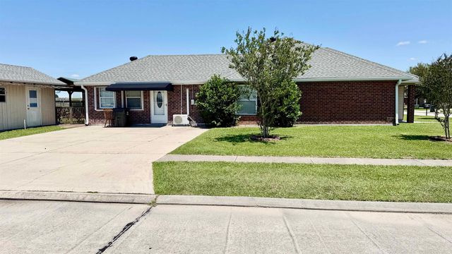 335 Daralyn Drive, Houma, LA 70363