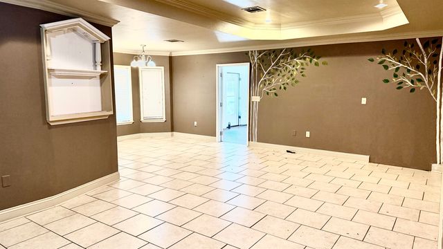 335 Daralyn Drive, Houma, LA 70363