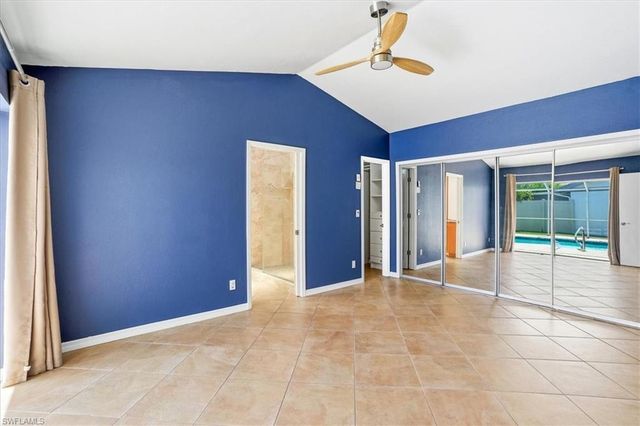 1268 Jardin DR, Naples, FL 34104