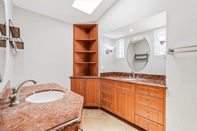 1268 Jardin DR, Naples, FL 34104