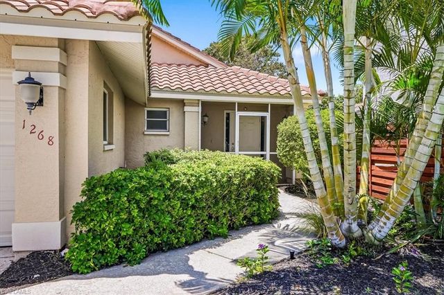 1268 Jardin DR, Naples, FL 34104