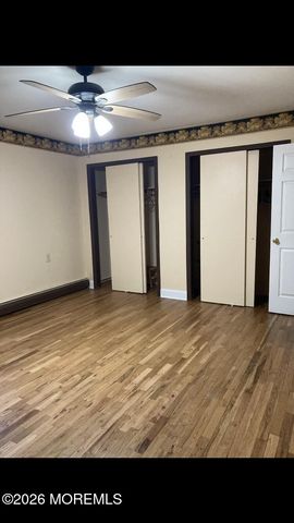 16 Allaire Drive, Toms River, NJ 08753